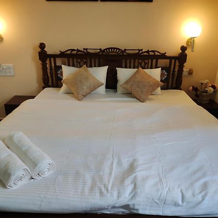 Ninad Homestays Karjat Esterno foto