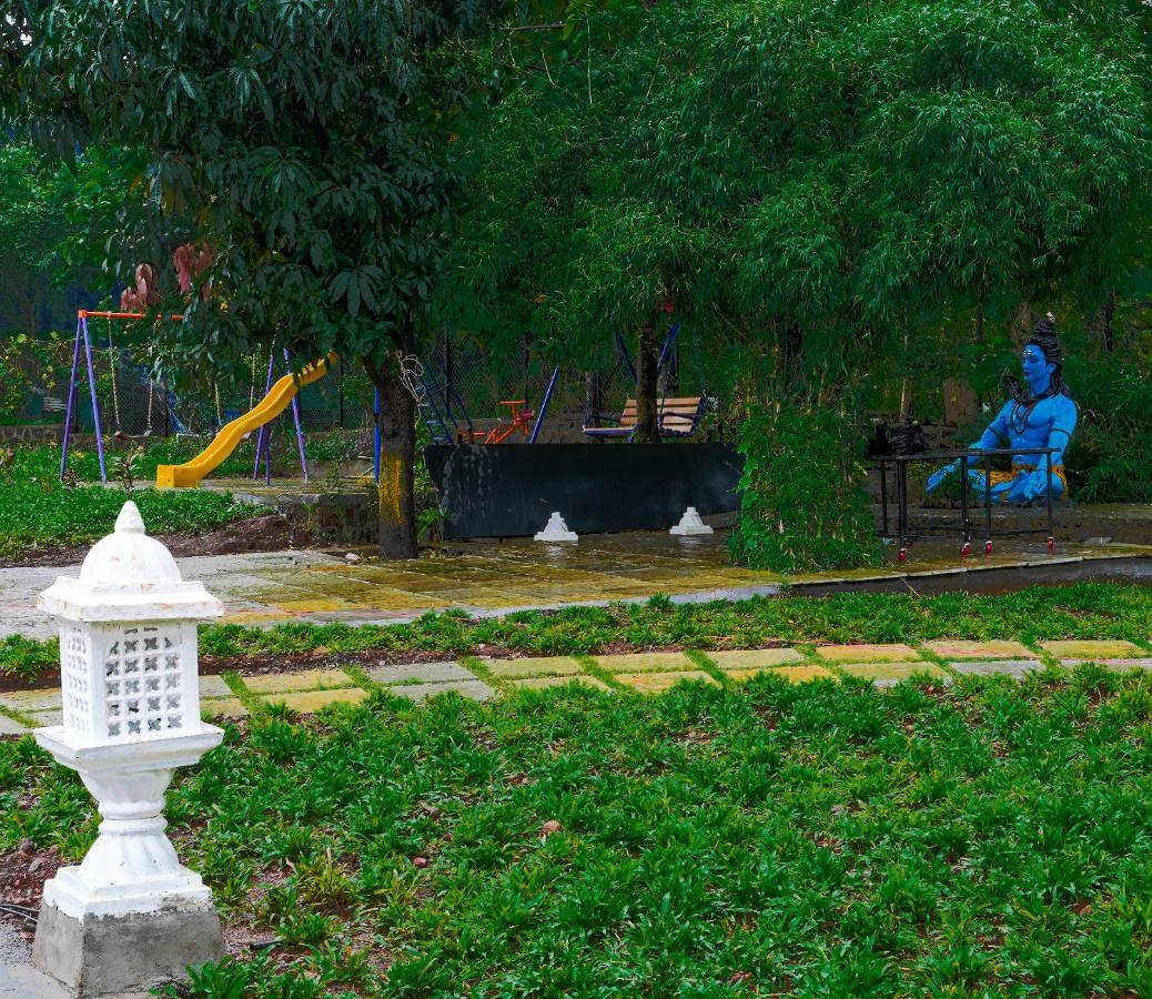 Ninad Homestays Karjat Esterno foto