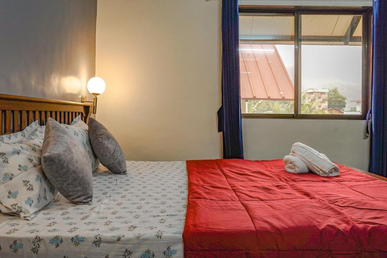 Ninad Homestays Karjat Esterno foto