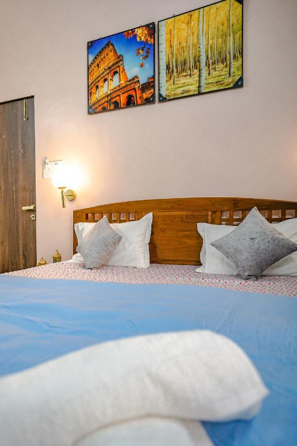 Ninad Homestays Karjat Esterno foto