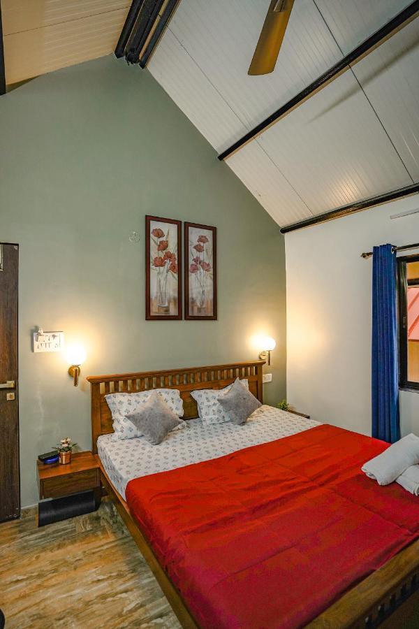 Ninad Homestays Karjat Esterno foto