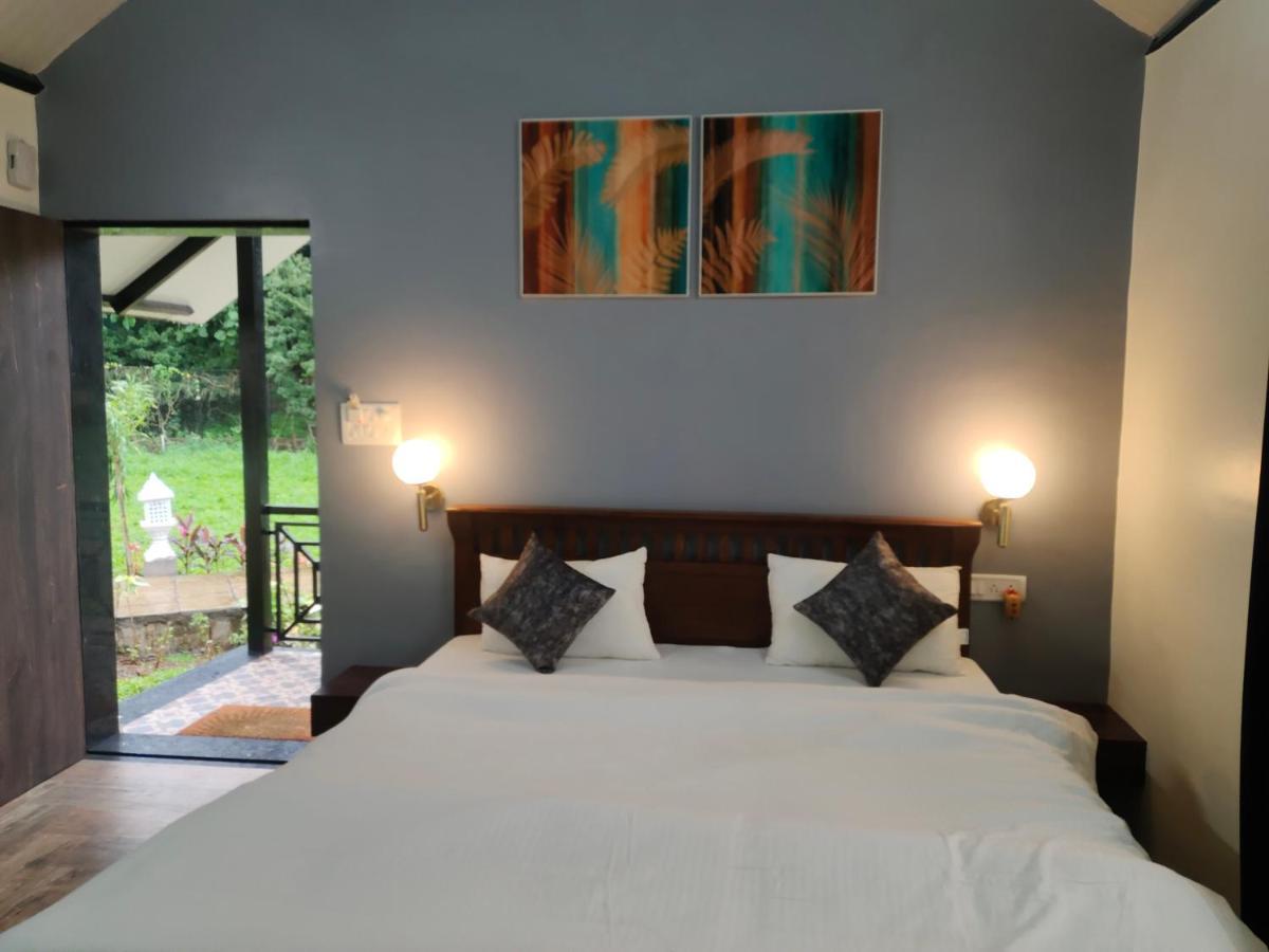 Ninad Homestays Karjat Esterno foto