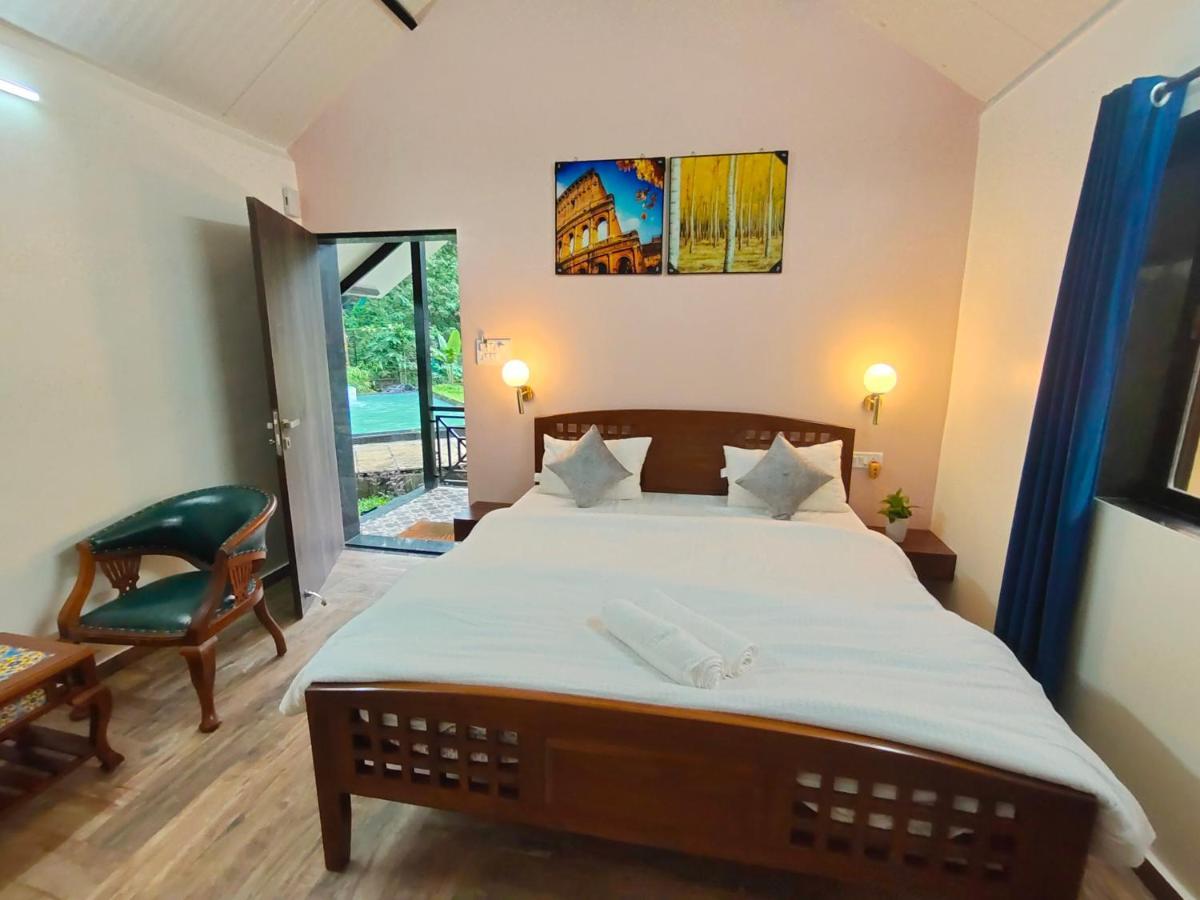 Ninad Homestays Karjat Esterno foto